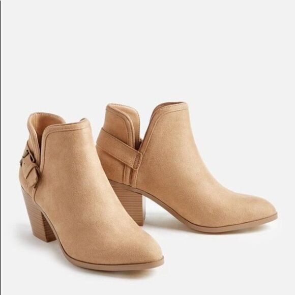 Tan Ankle Buckle Bootie Lonnie Stacked Heel Christmas Layer Snow V Cut Dressy - Picture 3 of 5